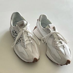 New Balance 327